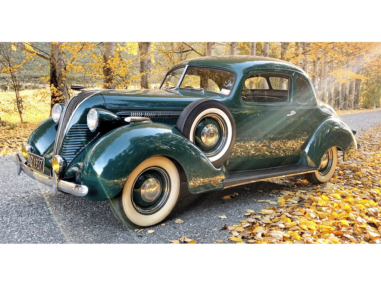 1946 DeSoto Diplomat - today's tempter